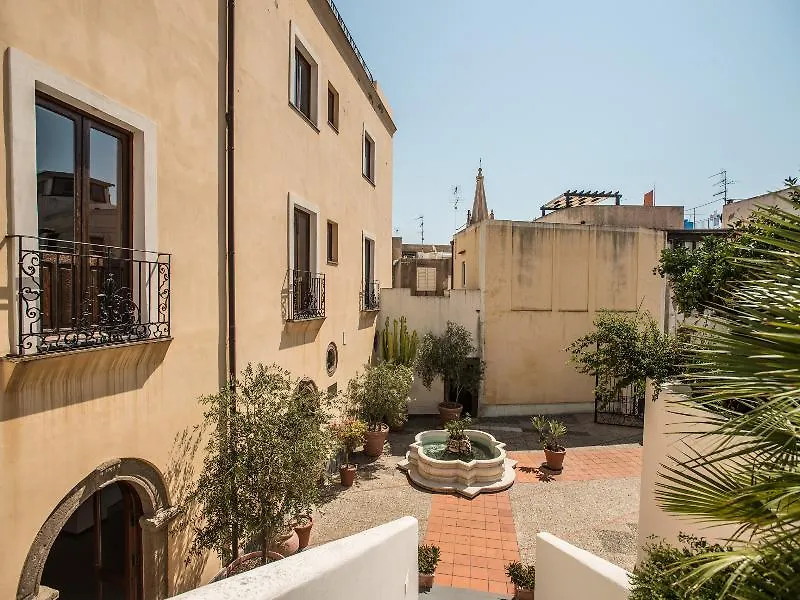 Hotel Villa Meligunis Città di Lipari 4*,